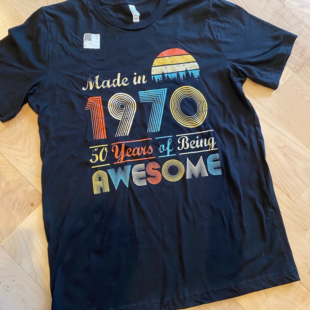 Tee shirt
